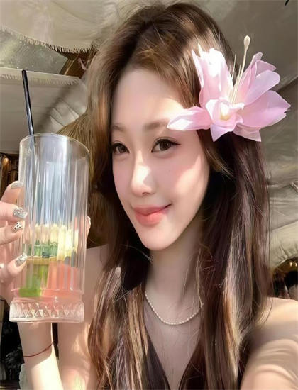 六姊妹全集在线观看_电视剧暗香在线观看_漂亮女人完整版在线观看